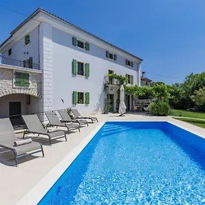 Ferienhaus Radovani By Interhome, Višnjan